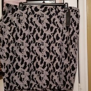 Stretch lace print skirt - Pettite